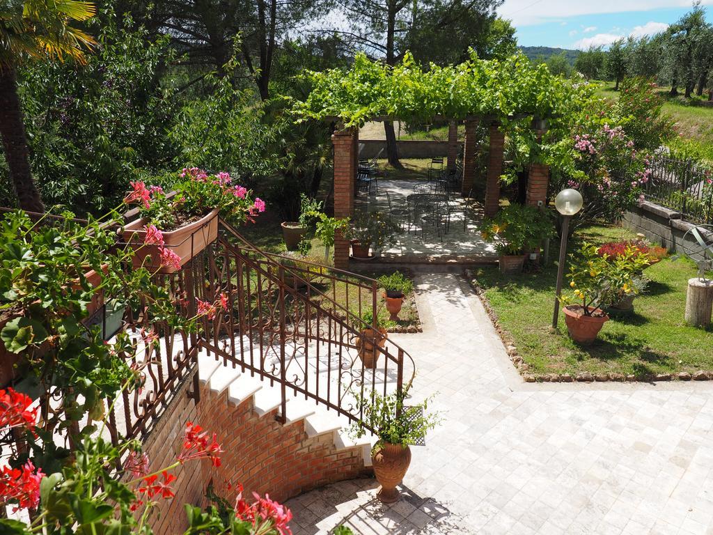 Uliveta Appartement San Gimignano Buitenkant foto