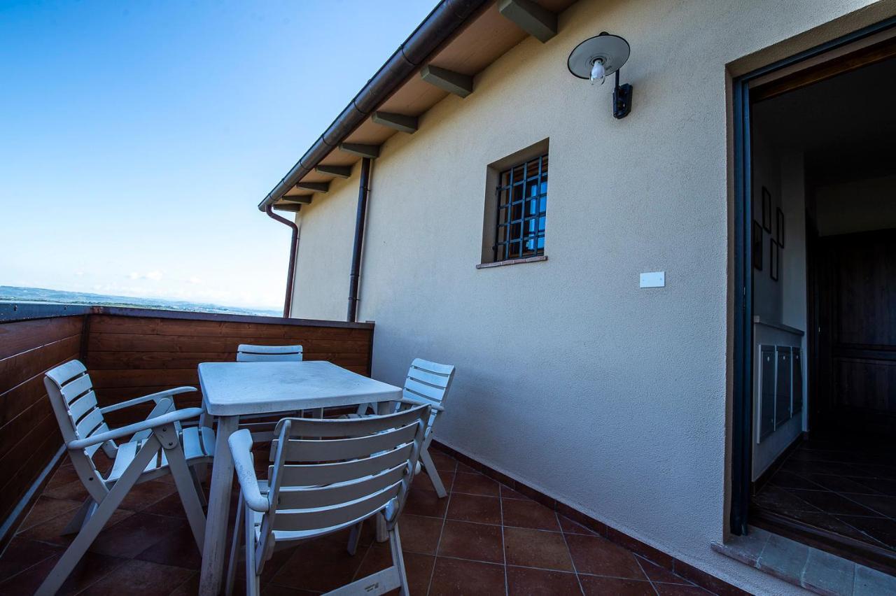 Uliveta Appartement San Gimignano Buitenkant foto